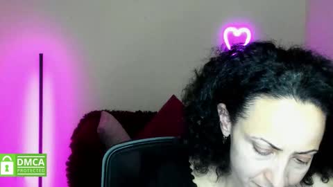 Snapshot of arianna_tifany chatting on October 14, 5:48 pm Arianna online show from October 14, 5:48 pm