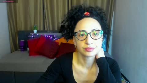 Snapshot of arianna_tifany chatting on January 3, 6:22 am Arianna online show from January 3, 6:22 am