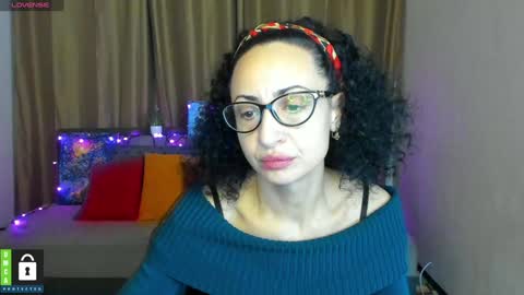 Snapshot of arianna_tifany chatting on January 20, 6:21 am Arianna online show from January 20, 6:21 am