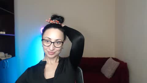 Snapshot of arianna_tifany chatting on February 5, 4:48 am Arianna online show from February 5, 4:48 am