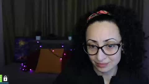 Snapshot of arianna_tifany chatting on March 2, 6:24 pm Arianna online show from March 2, 6:24 pm