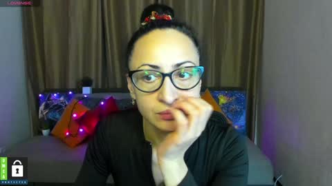 Snapshot of arianna_tifany chatting on January 23, 12:30 pm Arianna online show from January 23, 12:30 pm