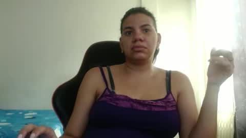 ariannaloovel online show from November 14, 7:03 pm