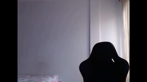 Snapshot of ariannaloovel chatting on February 27, 6:20 pm ariannaloovel online show from February 27, 6:20 pm