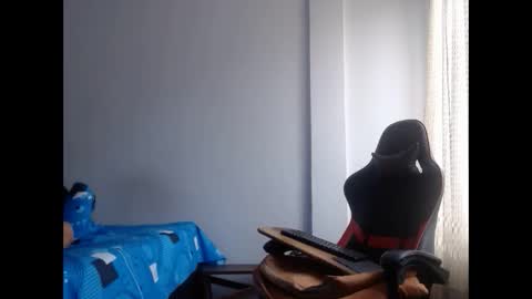 Snapshot of ariannaloovel chatting on February 6, 6:02 pm ariannaloovel online show from February 6, 6:02 pm