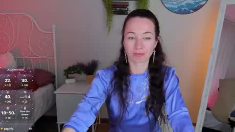 Ariella online show from July 31, 10:05 am