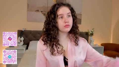 Ariella GTM3  Tue Wed Thu Fri Sat  0400 am-1030pm online show from September 17, 7:28 am