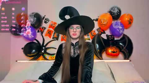 Ariella online show from October 29, 4:28 am