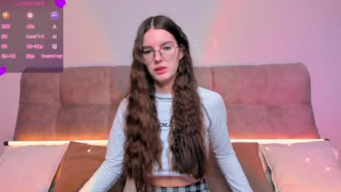 Snapshot of ariellateska chatting on January 6, 5:08 am Ariella online show from January 6, 5:08 am