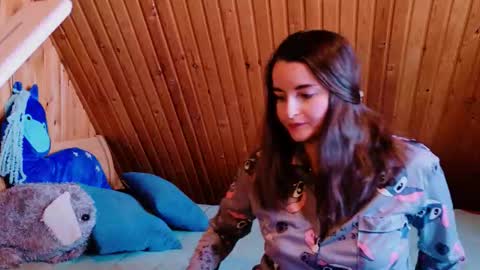 arielstonks_lovee online show from February 27, 4:23 am