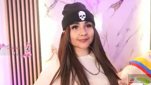 Arigi Gomez online show from July 6, 3:03 pm