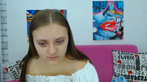 arinabelle online show from October 20, 2:14 am