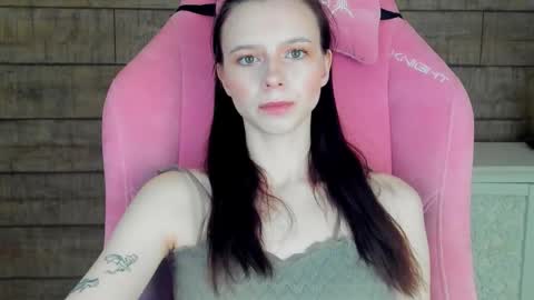 Arinakubrick online show from November 28, 4:48 am