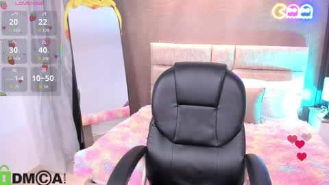 Ari  online show from May 23, 7:34 pm