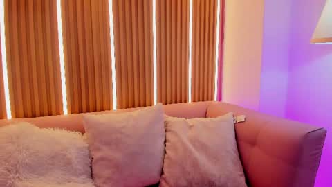 arisha_lee2 online show from July 21, 5:08 am