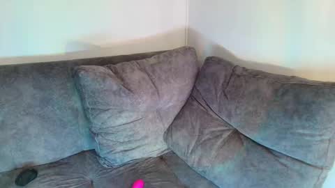 Snapshot of art_fer chatting on December 18, 6:03 pm Fernanda online show from December 18, 6:03 pm