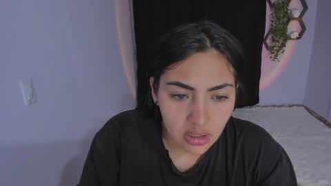 Snapshot of artemis_020 chatting on December 20, 11:16 pm FENIX online show from December 20, 11:16 pm