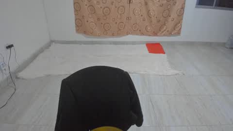 Snapshot of artemis_020 chatting on February 22, 11:43 pm FENIX online show from February 22, 11:43 pm