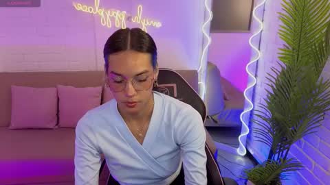 Snapshot of artemiss_tay chatting on September 23, 7:23 pm artemiss_tay online show from September 23, 7:23 pm