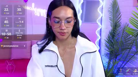 Snapshot of artemiss_tay chatting on September 25, 7:55 pm artemiss_tay online show from September 25, 7:55 pm