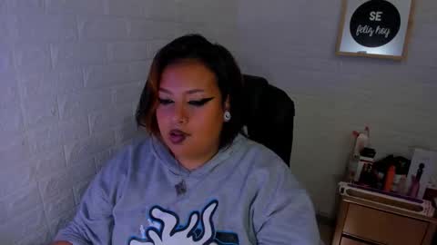 artenisa_tay69 online show from January 18, 3:25 am