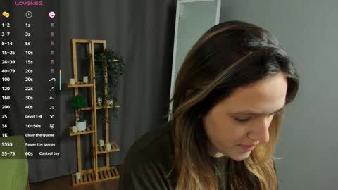 Snapshot of arthurpelto chatting on October 7, 7:40 pm Sara online show from October 7, 7:40 pm
