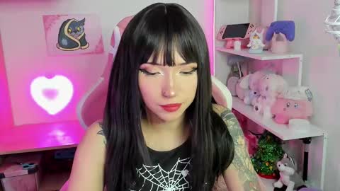 Snapshot of artic_love chatting on October 8, 12:48 am Lenna online show from October 8, 12:48 am