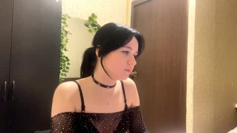 Mary online show from May 22, 9:13 pm