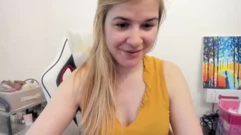 MIA online show from November 11, 11:51 am