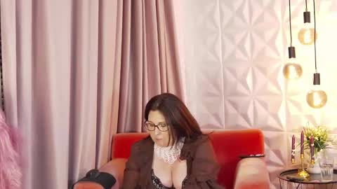 Snapshot of aryaeve chatting on September 22, 5:39 am Aryana online show from September 22, 5:39 am