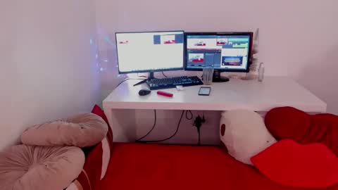 Snapshot of aryahunt chatting on January 30, 7:29 am Arianacustom videos available for sale try my special vibes 112233111222333 private copy at request online show from January 30, 7:29 am