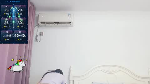 Lily online show from February 9, 5:10 am