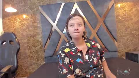 Snapshot of asami_hattori chatting on October 6, 11:16 am AsamiHattori online show from October 6, 11:16 am