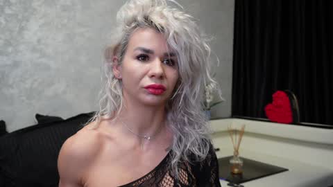 Snapshot of ashadevon_fit chatting on January 20, 1:39 am Asha online show from January 20, 1:39 am