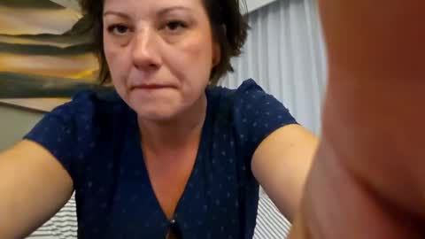Snapshot of ashelynngrey1986 chatting on October 5, 11:21 pm Ashelynn Grey online show from October 5, 11:21 pm