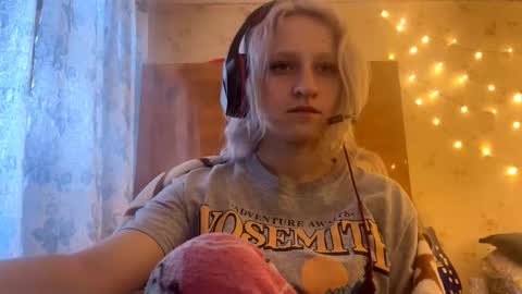 July online show from January 7, 7:45 am