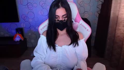 Snapshot of ashley__cooper__ chatting on October 10, 5:01 am Yasmina online show from October 10, 5:01 am