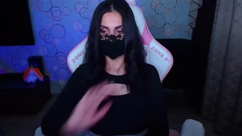Snapshot of ashley__cooper__ chatting on October 9, 5:00 am Yasmina online show from October 9, 5:00 am