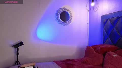 CAMILA online show from October 21, 9:30 pm