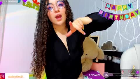 .. Ashley .. online show from December 18, 8:36 pm