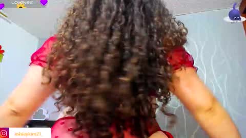 .. Ashley .. online show from November 11, 12:50 am