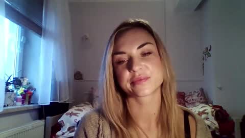 AshleyPerfect online show from December 16, 7:36 am