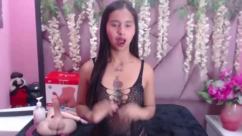 Snapshot of ashleyprescott chatting on September 11, 4:07 pm AshleyPrescott online show from September 11, 4:07 pm