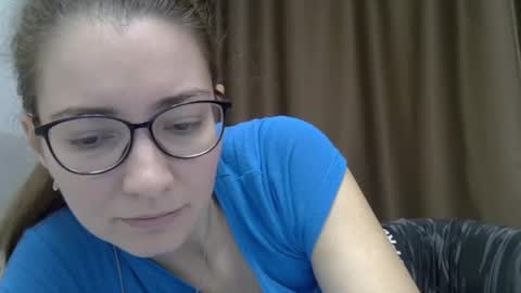 Snapshot of ashleyspice chatting on December 11, 6:58 am Ashley online show from December 11, 6:58 am