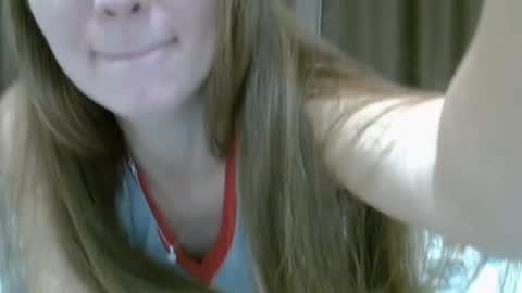 Snapshot of ashleyspice chatting on December 20, 9:00 am Ashley online show from December 20, 9:00 am