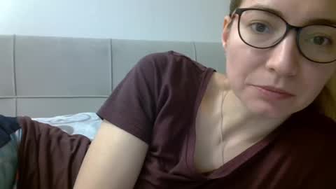 Snapshot of ashleyspice chatting on February 17, 7:47 am Ashley online show from February 17, 7:47 am