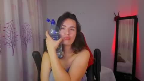 ASHLEY online show from February 21, 10:10 pm