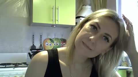 AshleyXHoney online show from February 10, 8:09 am