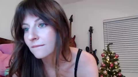 Ashley Love online show from December 17, 7:23 am