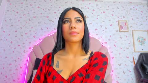 Snapshot of ashly_leee chatting on December 5, 12:00 pm Ashly online show from December 5, 12:00 pm